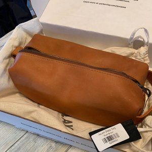 Parker Clay Leather Axum Dopp Bag in Rust Brown